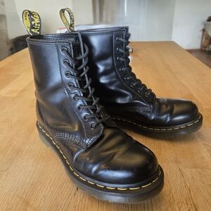 Dr. Martens 1460 Smooth Black Leather Boots